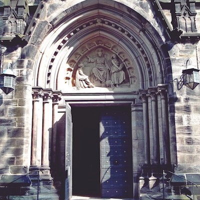 Porte sainte